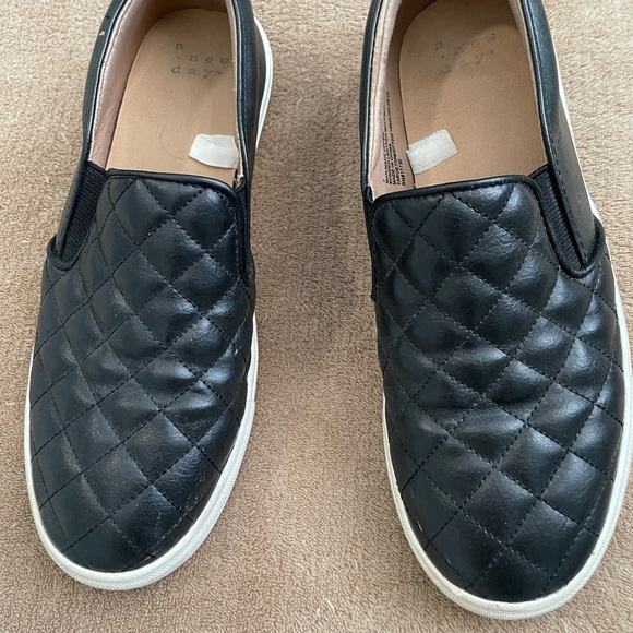 2/$10 A New Day- Quilted faux leather slip on shoes size 7 - Picture 2 of 7
